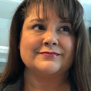 Meet your Posher, Christy